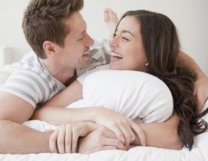 デンマーク人が恋愛運を高めるために実践する新年の抱負TOP10 ヒュゲリライターズコラム