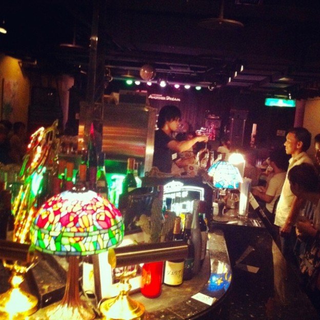 ライブハウスの様子1 ライブハウスの様子1