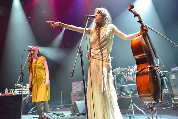 MUM（ムーム）2013年来日ライブ写真1