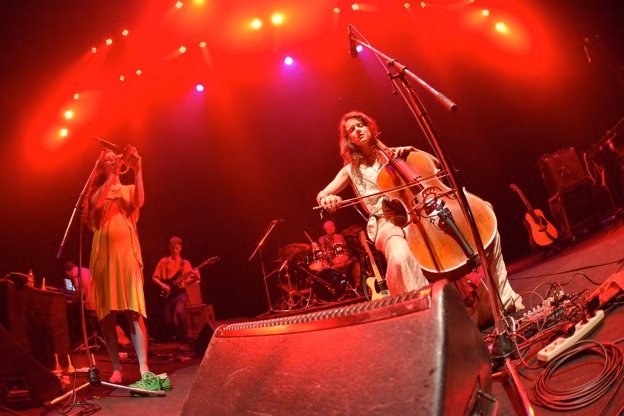 MUM（ムーム）2013年来日ライブ写真3