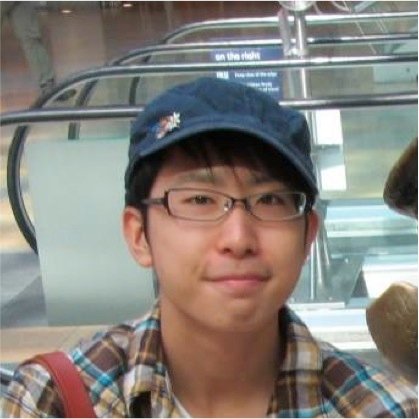 スウェーデンライター黒坂謙太